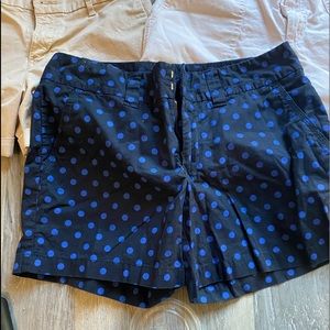 Size 6 Gap shorts